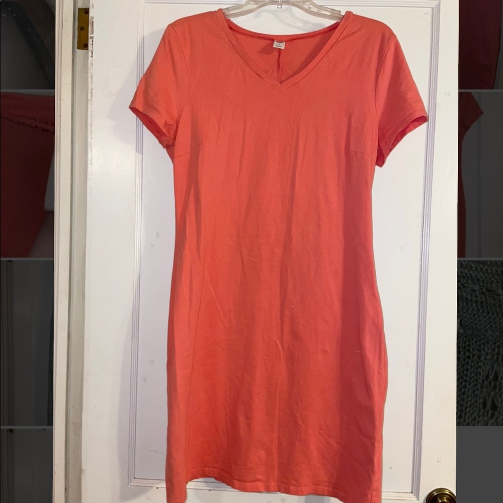 Coral colored Old Navy dress